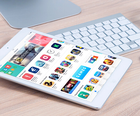 اپلیکیشن موبایل